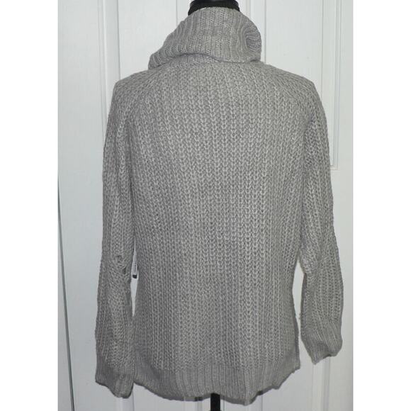 Cloth by Design Women's Long Sleeve Pointelle Turtle Neck Sweater Grey Small - Picture 5 of 6